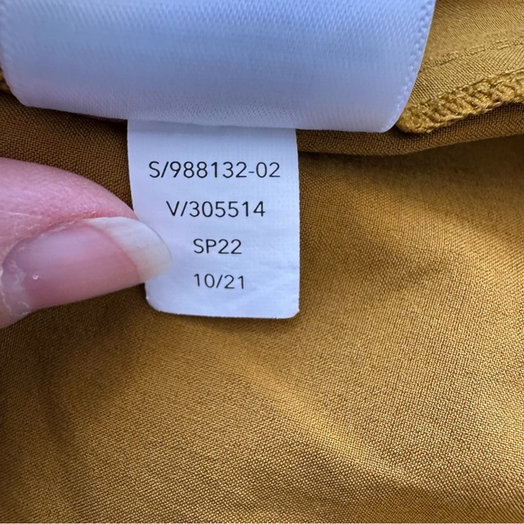 Athleta Vienna Cargo Skort - Picture 6 of 16